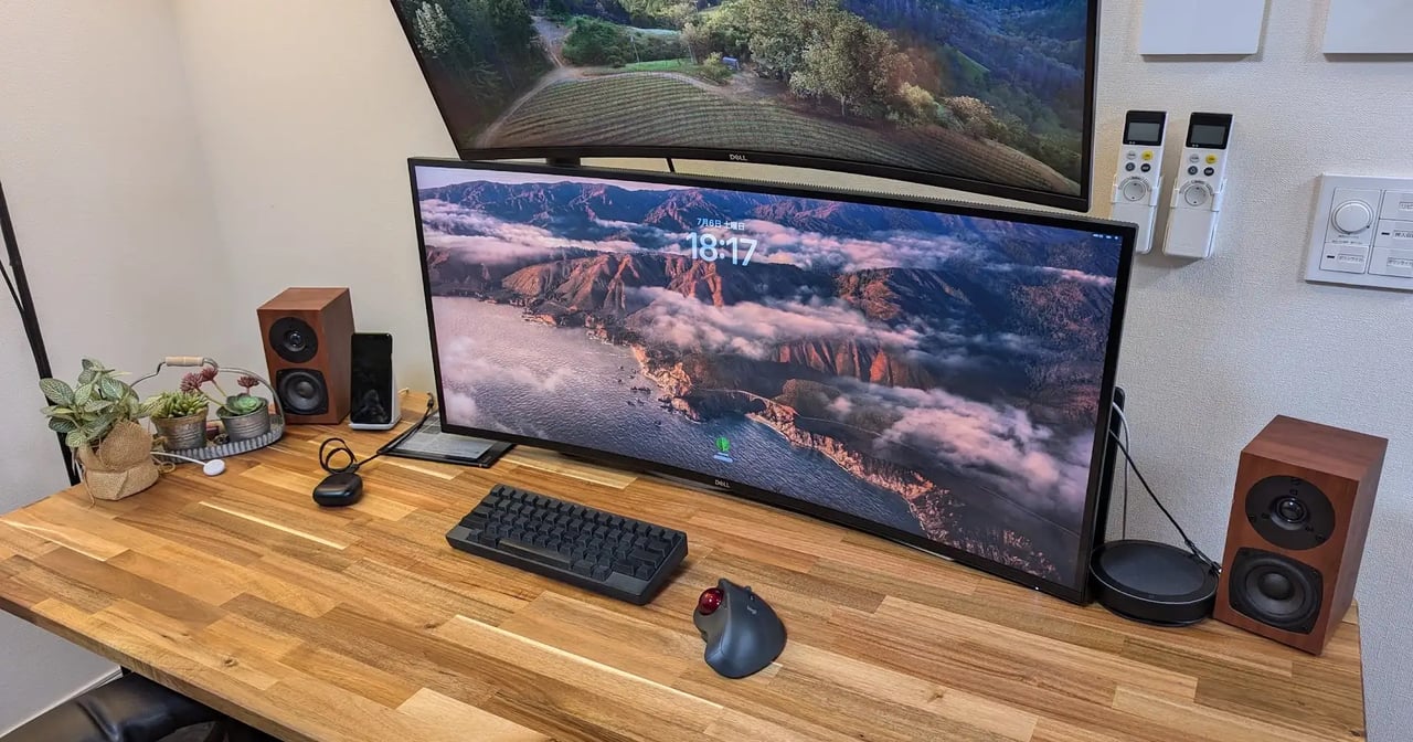 昇降デスクの天板を交換した